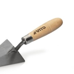 Truelle triangulaire forgée 120mm Acier trempé Manche bois