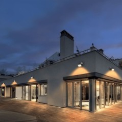 Projecteur LED Solaire 7.89W IP65 Télécommande ASLO