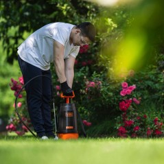Gartensprühgerät 6L 3 Bar Verstellbare Messingdüse BLACK & DECKER
