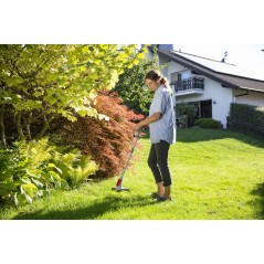 Corta-relvas sem fios IKRA 12V 24cm – 60min, 1,5kg