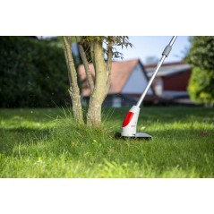 Cortabordes inalámbrico IKRA 12V 24cm – 60min, 1,5kg