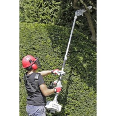 IKRA 4-in-1 Benzinwerkzeug – 32,6 cm³ Easy Start, Soft-Grip-Griff