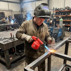 Maçarico a gás Proweltek 1760W + 8 cartuchos