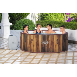 Spa gonflable entre amis